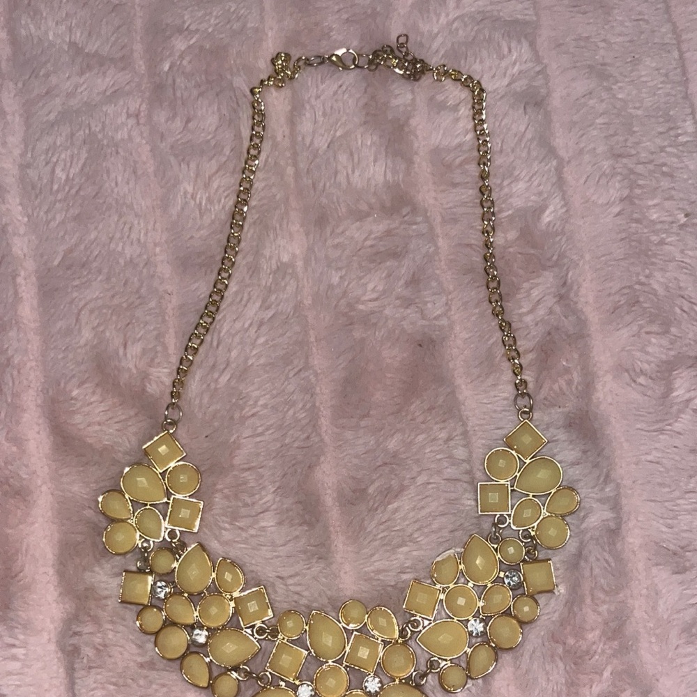 Elegant Gold Statement Necklace